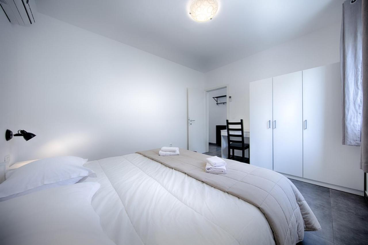 Apartmani Dule Komiža Eksteriør billede
