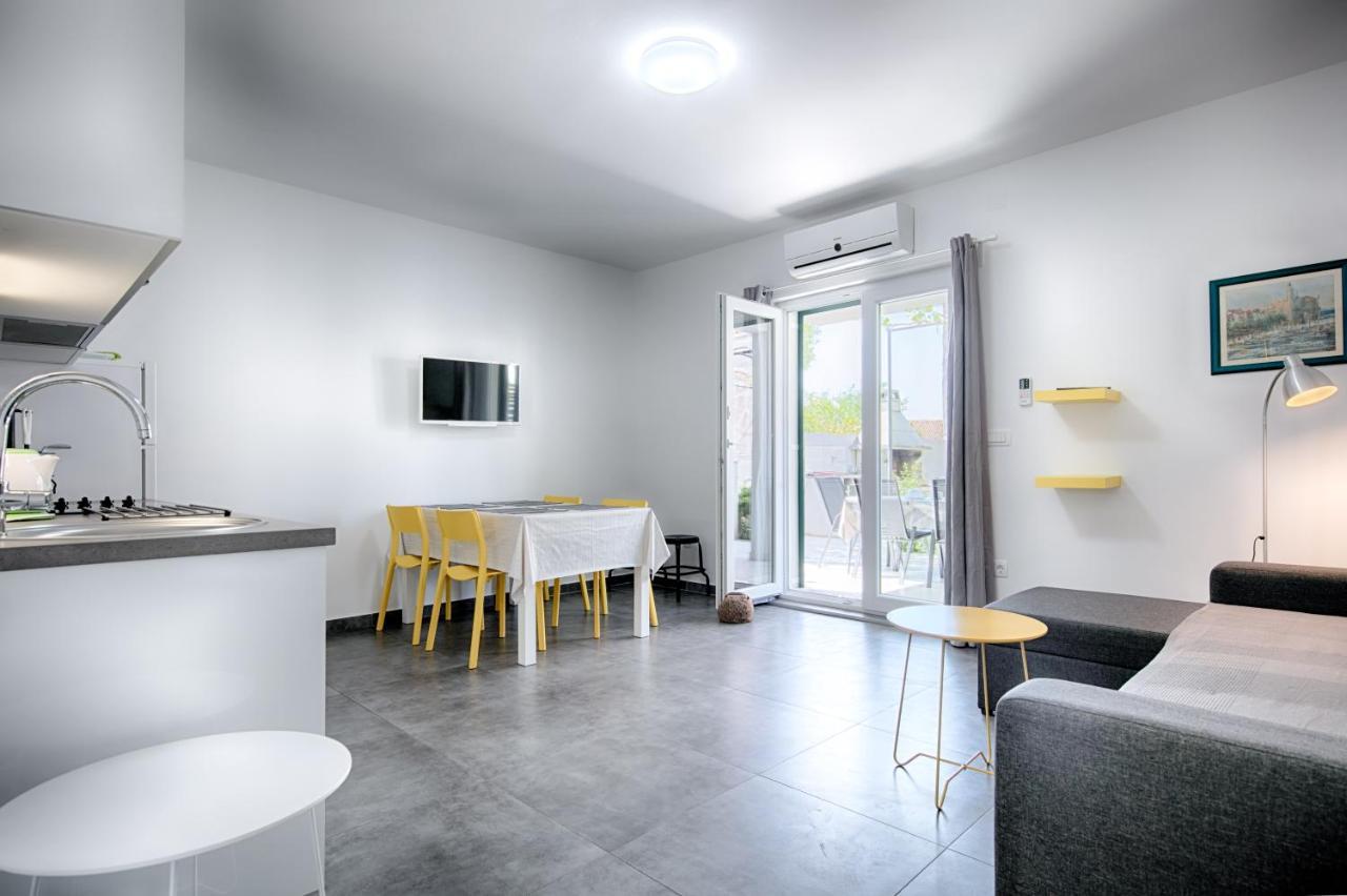 Apartmani Dule Komiža Eksteriør billede